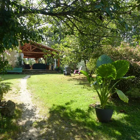 度假居 Maison De Charme, Piscine Naturelle Dordogne Perigord *